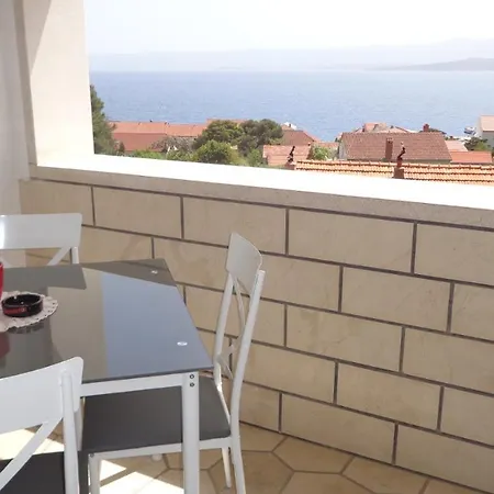 Perica Apartman Bol
